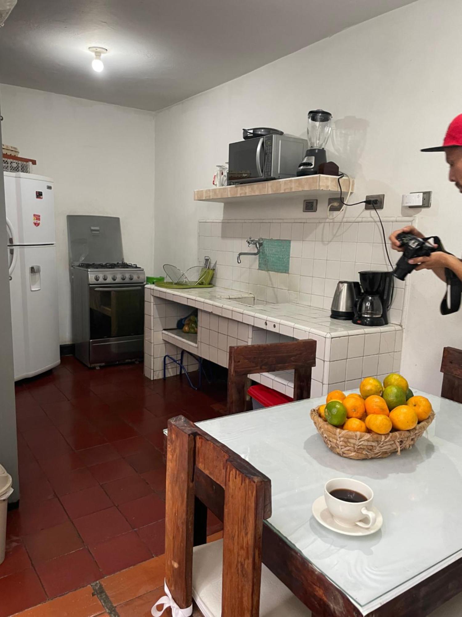 Hostal Chontaduro Casa Colonial En Pleno Centro Historico De Cali- Se Alquila La Casa Entera Para 12 O 13 Personas O Por Habitaciones Екстер'єр фото