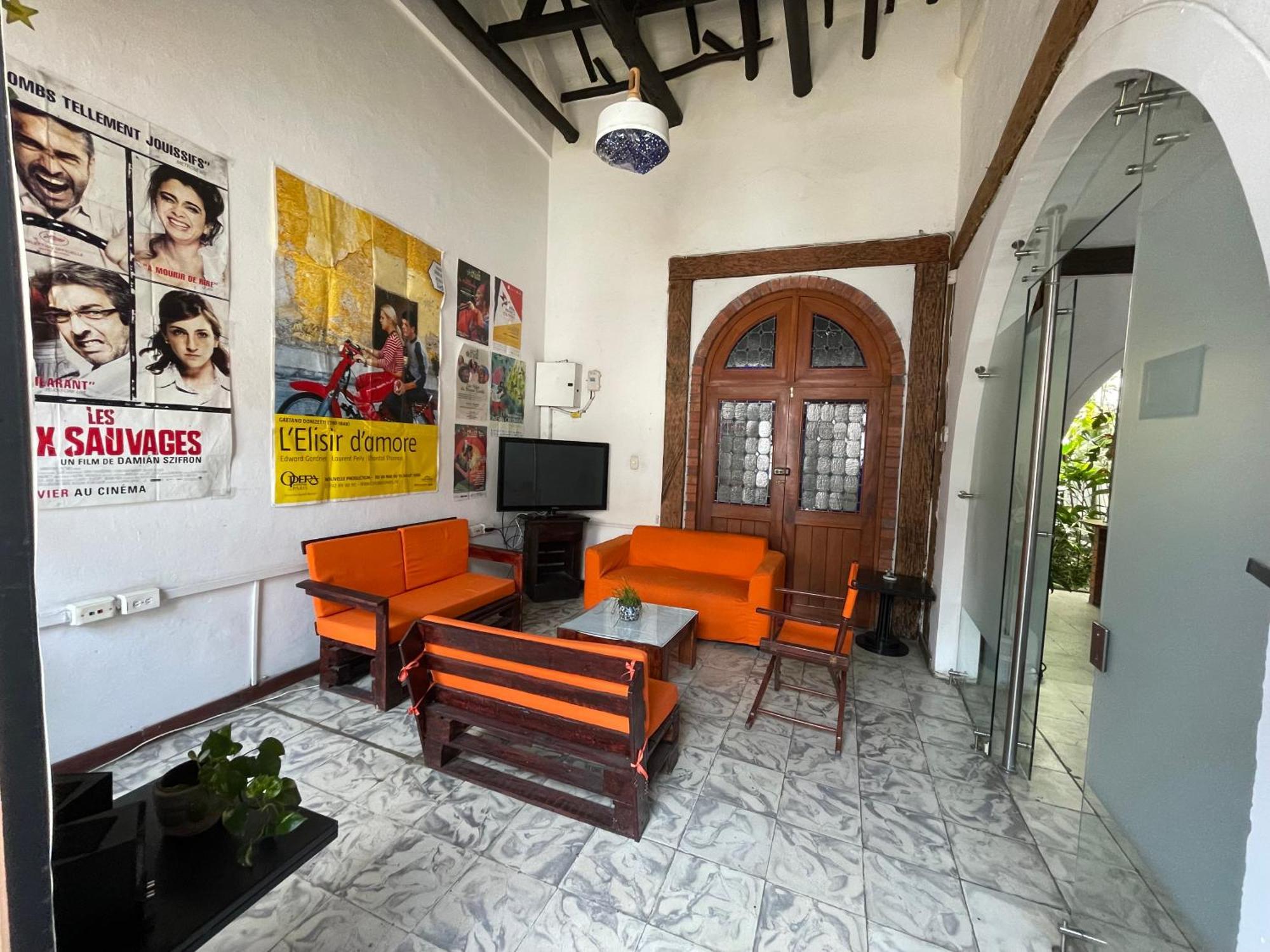 Hostal Chontaduro Casa Colonial En Pleno Centro Historico De Cali- Se Alquila La Casa Entera Para 12 O 13 Personas O Por Habitaciones Екстер'єр фото